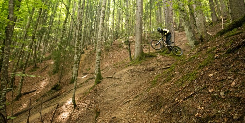 step down in Morzine gap jump pleney