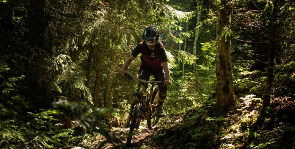 Singletrack around Morzine - MTB Beds