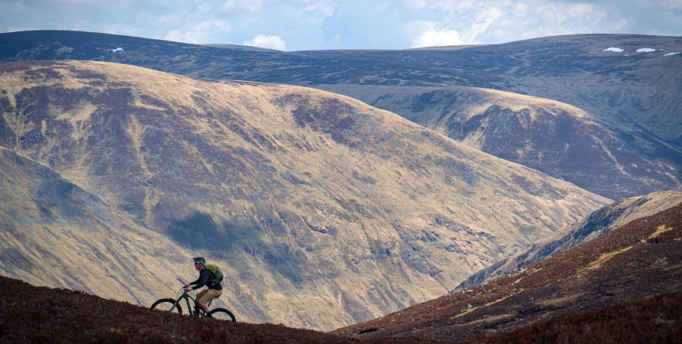 Cairngorms E-MTB Adventure Tour