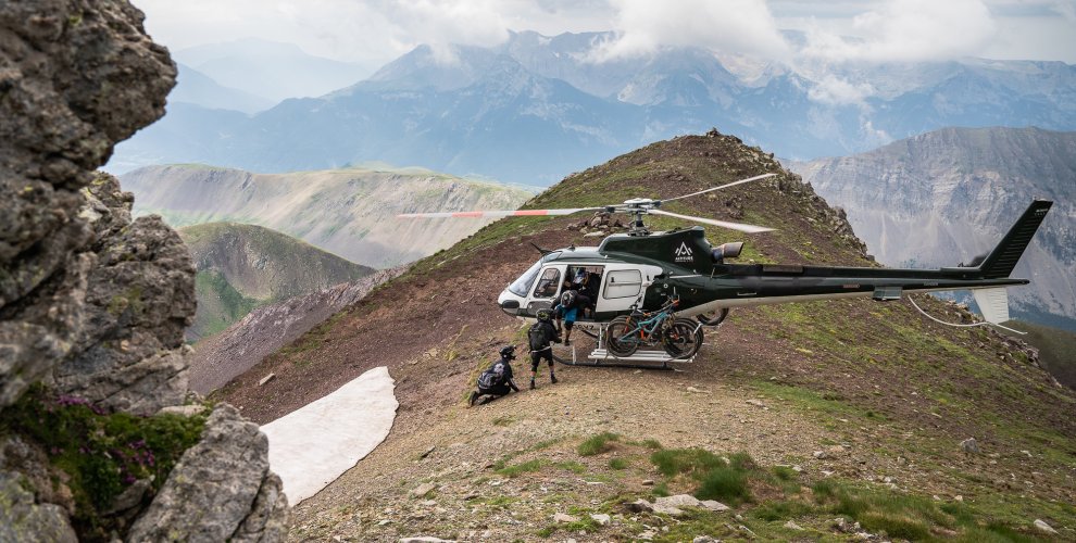 High Pyrenees mtb tour