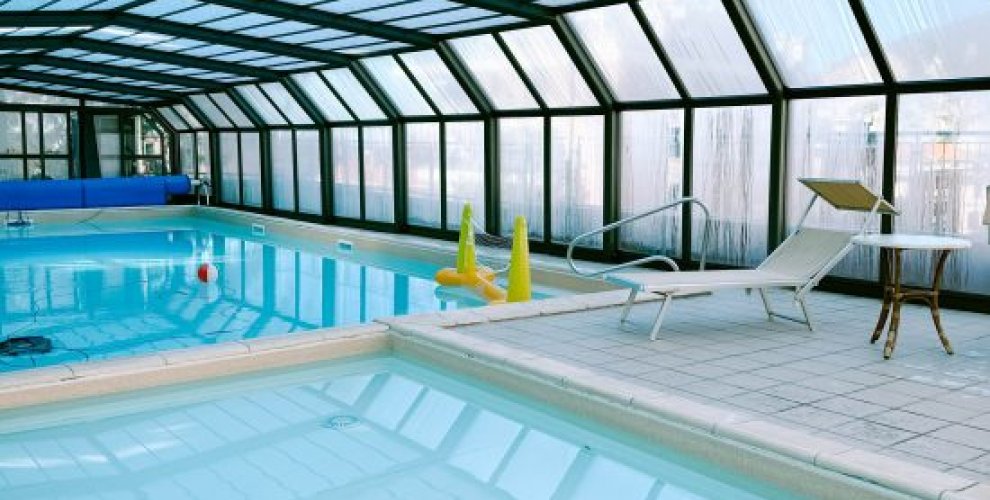 Hotel Pool Finale Ligure