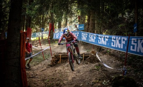 Myriam Nicole on Pleney Morzine downhill