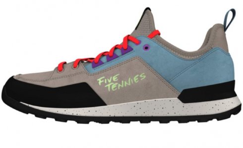 Five tennies trainer