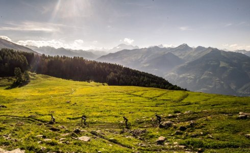 Autumn MTB tour in Aosta