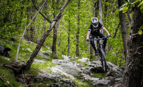 Lee Huskinson leaning back in Pietra Ligure