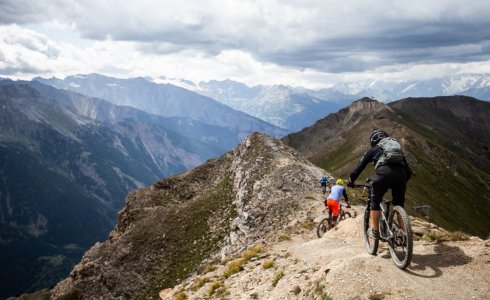 MTB Beds enduro tour in Pila