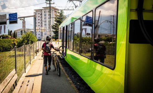 Bikes on the train portes du soleil champery monthey - MTB Beds