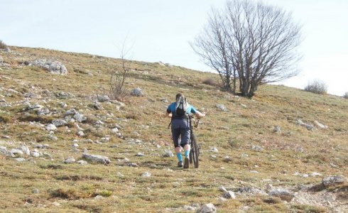 hike a bike in Finale Ligure - MTB Beds