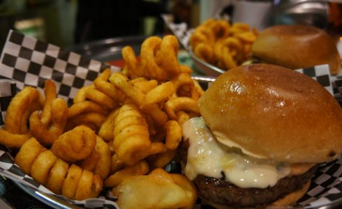 Burgers in Morzine - MTB Beds