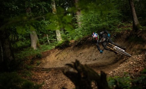 Pleney laps with Steve Peat