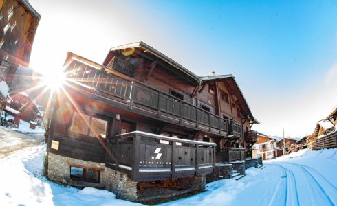 Atlas Ski basecamp Lodge Morzine 