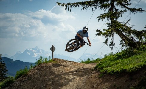 Avoriaz bike park table top