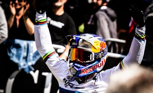 Les Gets World Cup Red Bull Loic Bruni