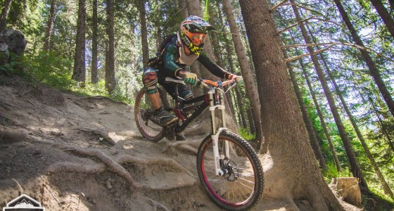 MOUNTAIN BIKE PHOTO MORZINE