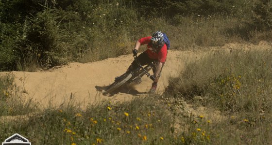 MOUNTAIN BIKE PHOTO MORZINE