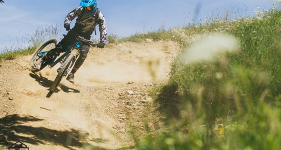 MOUNTAIN BIKE PHOTO MORZINE