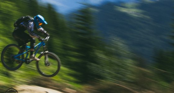 MOUNTAIN BIKE PHOTO MORZINE