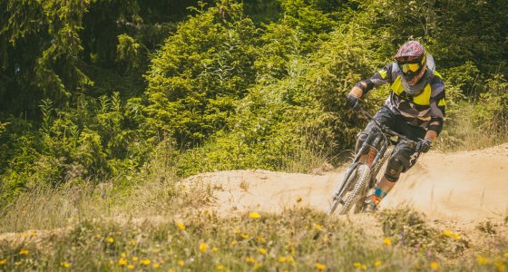 MOUNTAIN BIKE PHOTO MORZINE