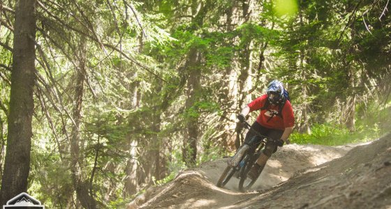 MOUNTAIN BIKE PHOTO MORZINE