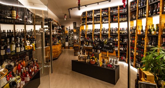 wine shop aosta