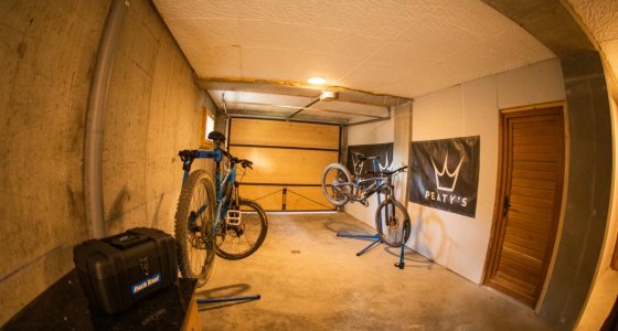 Secure bike storage with MTB BEDS in Morzine