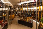 wine shop aosta
