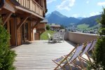 mtb friendly accom huge balcony morzine