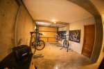 Secure bike storage with MTB BEDS in Morzine