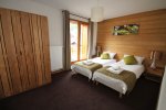 Generous room in L'Aiglon MTB Beds