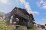 Best summer MTB accomodation in Morzine