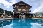 hotel fleur des neiges with swimming pool in morzine