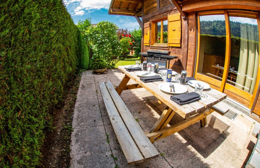 budget accommodation in morzine 